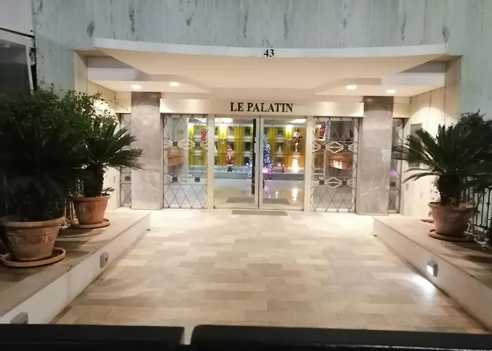 Promenade - Sea Front Palatin Apartment Nizza